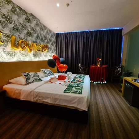 Grandeur Hotel And Spa Malacca エクステリア 写真