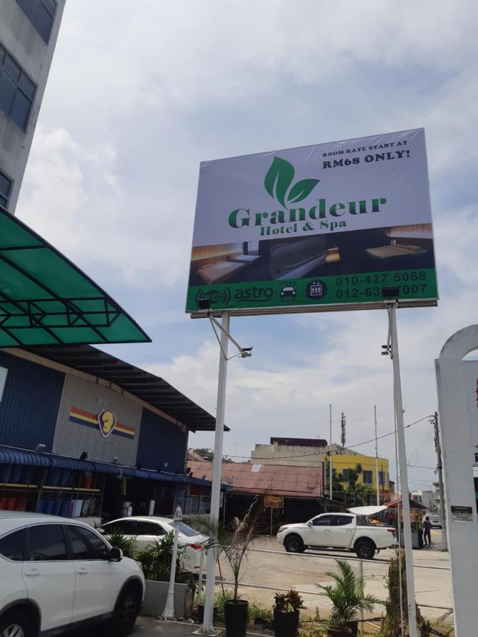 Grandeur Hotel And Spa Malacca エクステリア 写真