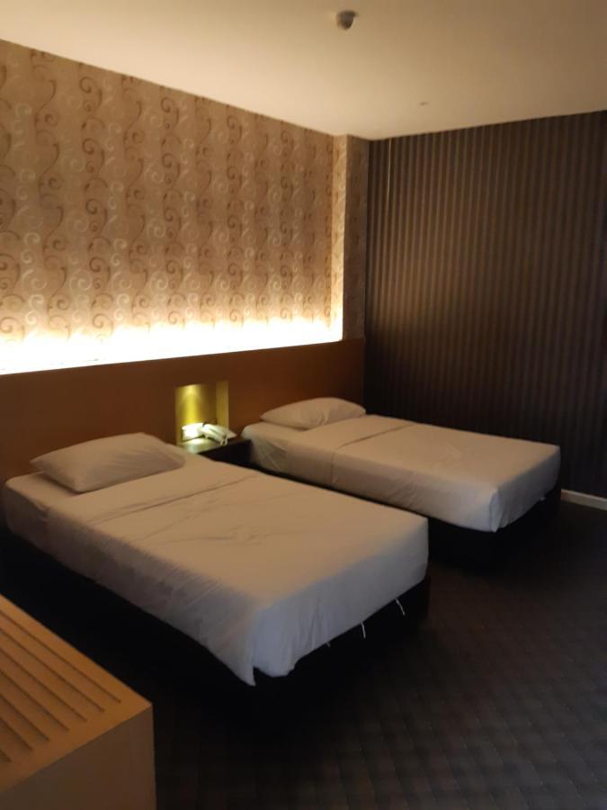 Grandeur Hotel And Spa Malacca エクステリア 写真