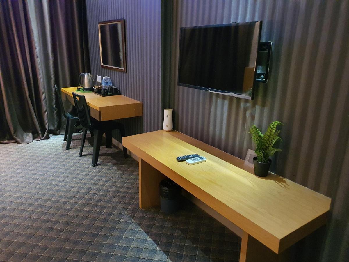 Grandeur Hotel And Spa Malacca エクステリア 写真